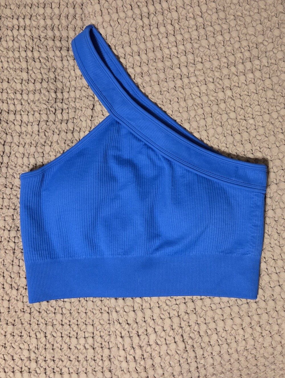 OQQ Ribbed One Shoulder Sport Bra